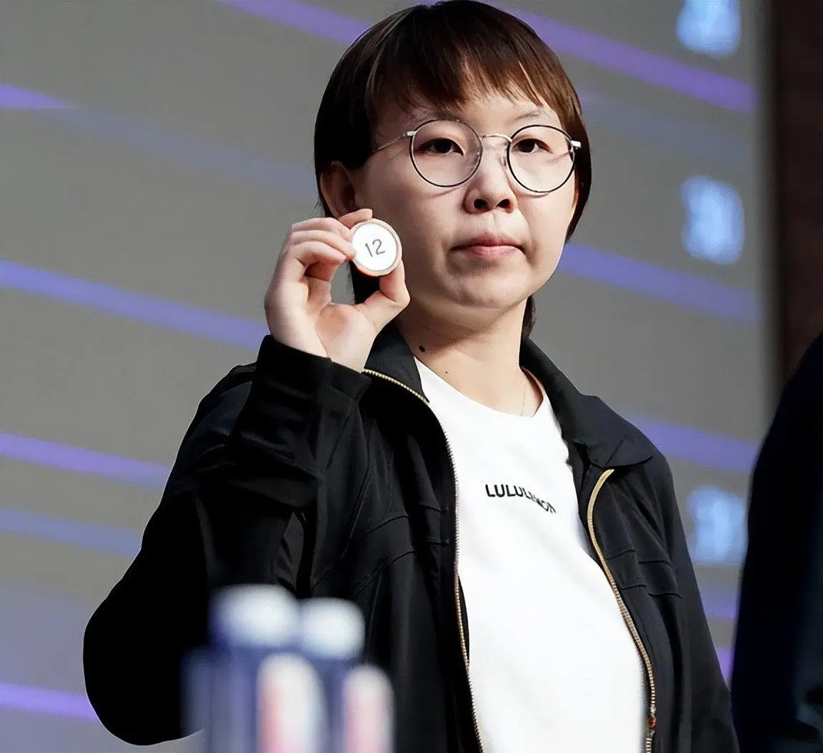 医生建议她, 给学生上课