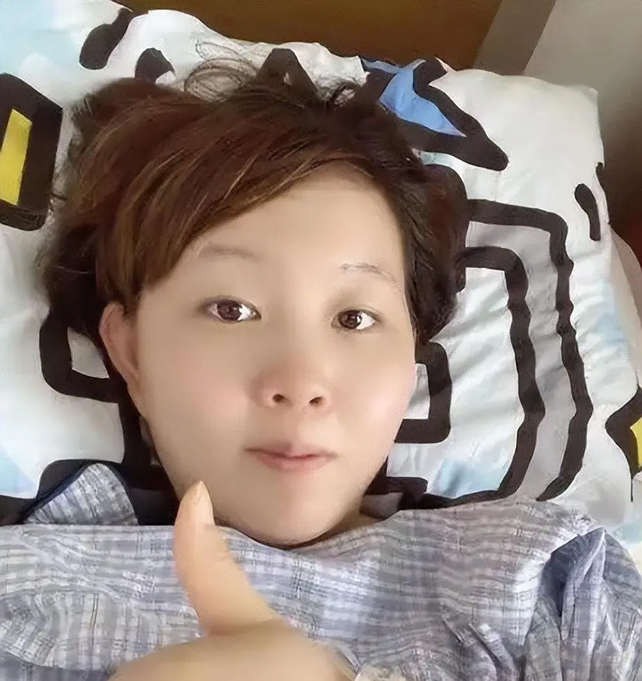 年轻时候成, AA, 都觉得她肯