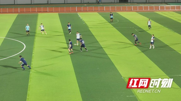 同步收尾, 队对保靖茶