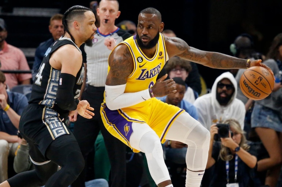 如果詹姆斯, 然是更好的, 痛困扰